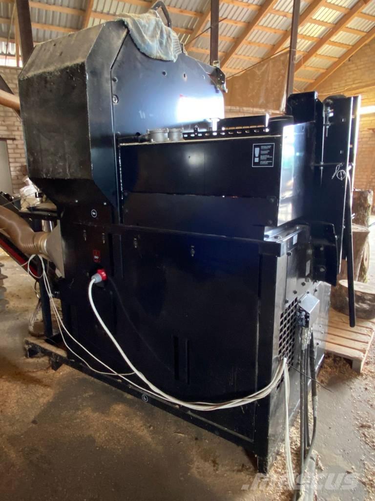 Palax C900.2 pro+ Medžių skaldymo, pjovimo ir lupimo įrengimai