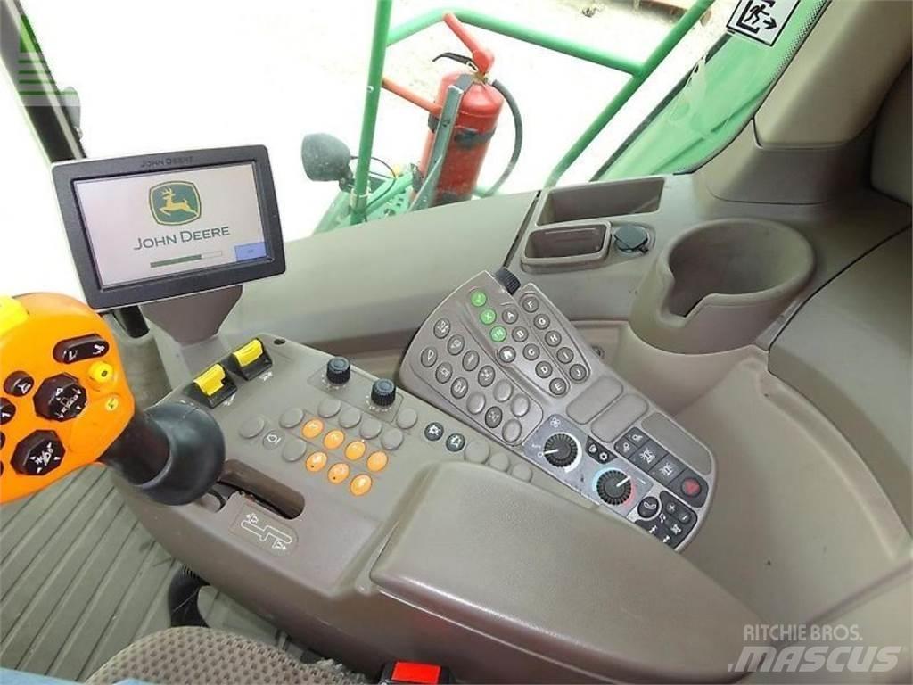 John Deere t670 Derliaus nuėmimo kombainai