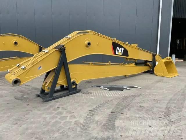 CAT 323E 15m Set Tranšėjų kasimo technika