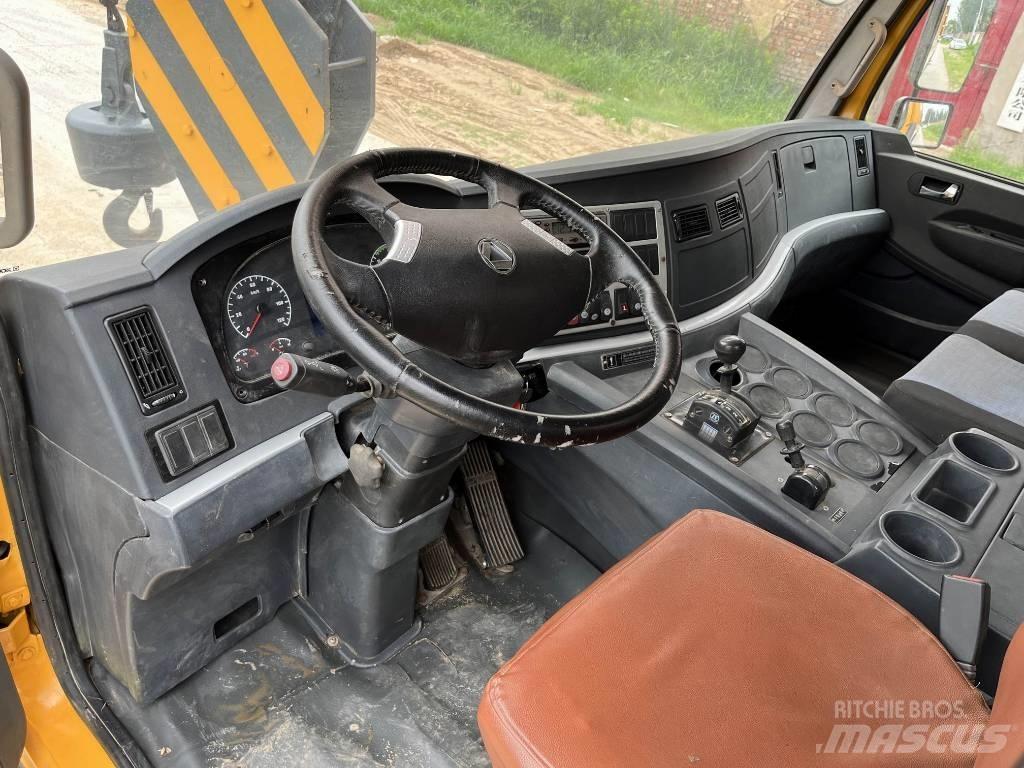 XCMG QY130K-1 Visureigiai kranai