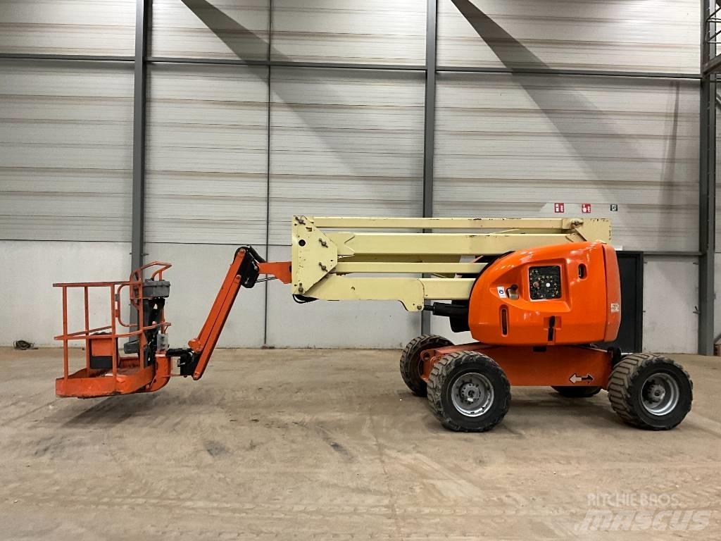 JLG 450 AJ Alkūniniai keltuvai