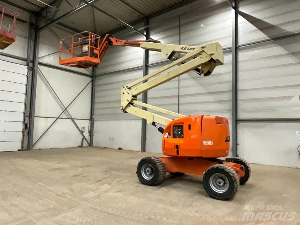 JLG 450 AJ Alkūniniai keltuvai