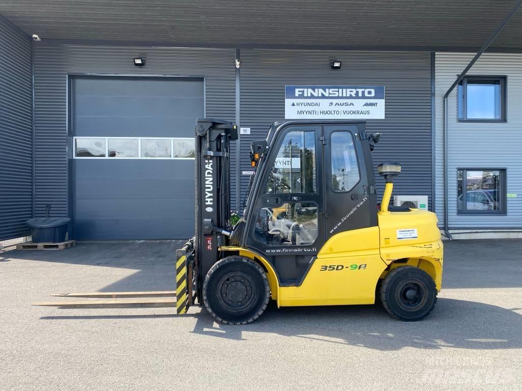 Hyundai 35D-9A Dyzeliniai krautuvai