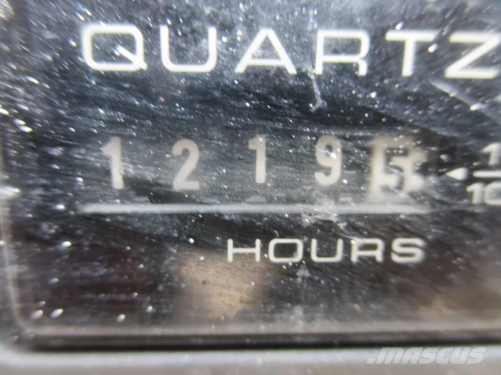 JLG 3246 ES Žirkliniai keltuvai