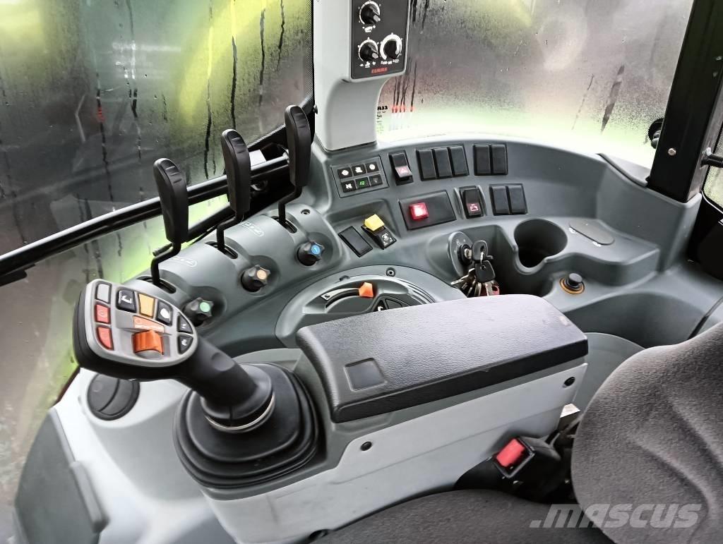 CLAAS Arion 440 Traktoriai