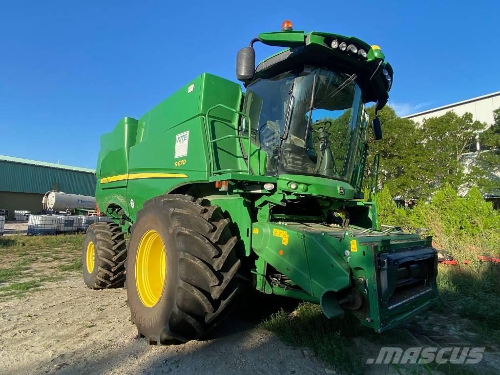 John Deere S 670 i Derliaus nuėmimo kombainai