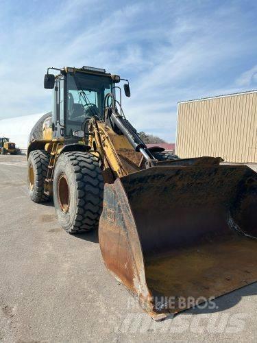 CAT 930H Naudoti ratiniai krautuvai