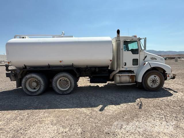 Kenworth T 300 Vandens sunkvežimiai