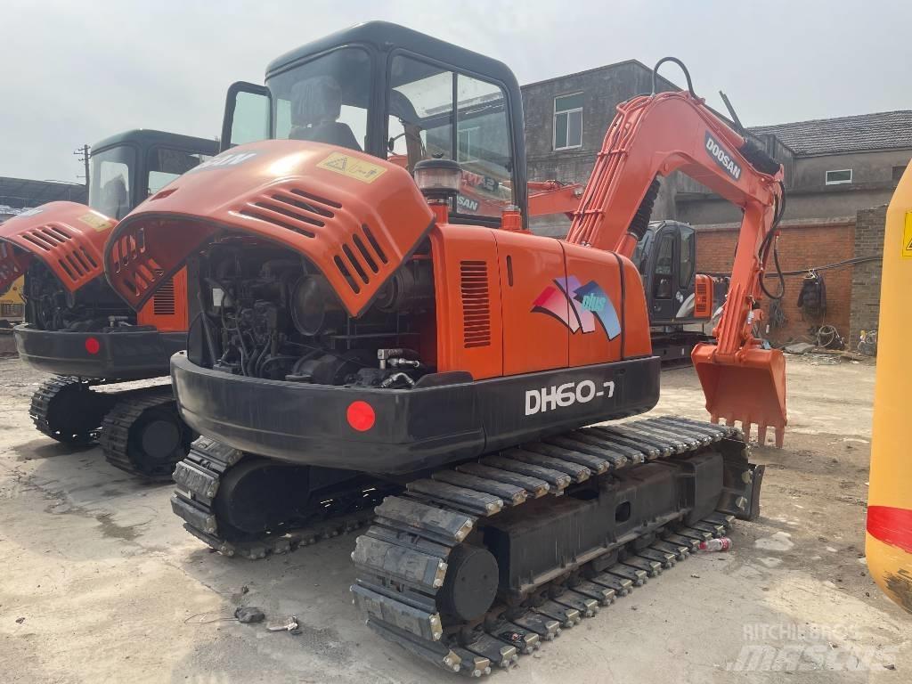 Doosan DH 60 Mini ekskavatoriai < 7 t