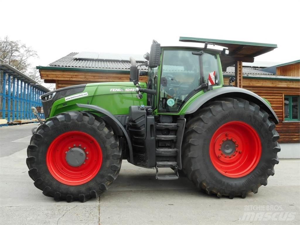 Fendt 1042 vario Traktoriai