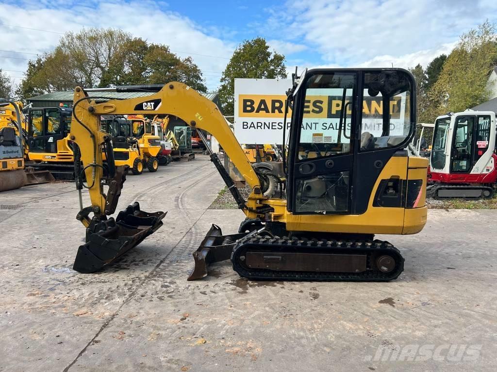 CAT 302.5 C Mini ekskavatoriai < 7 t