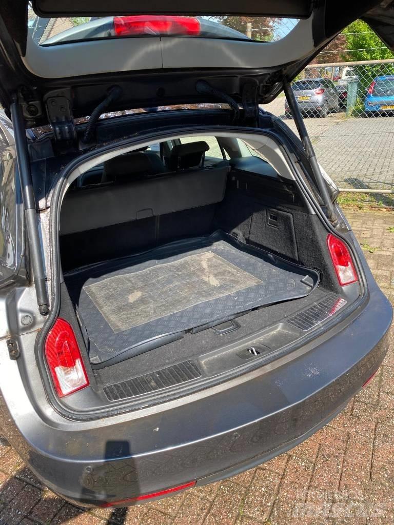 Opel Insignia Lengvieji automobiliai