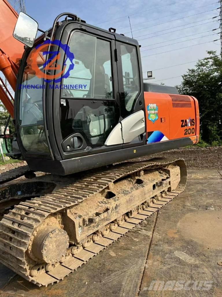 Hitachi ZX 200-5 G Vikšriniai ekskavatoriai