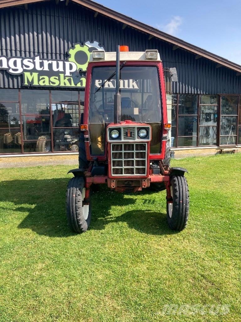 Case IH 485 XL Traktoriai