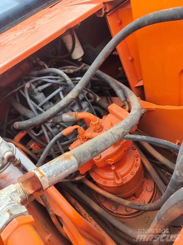 Doosan 220 LC-7 Vikšriniai ekskavatoriai