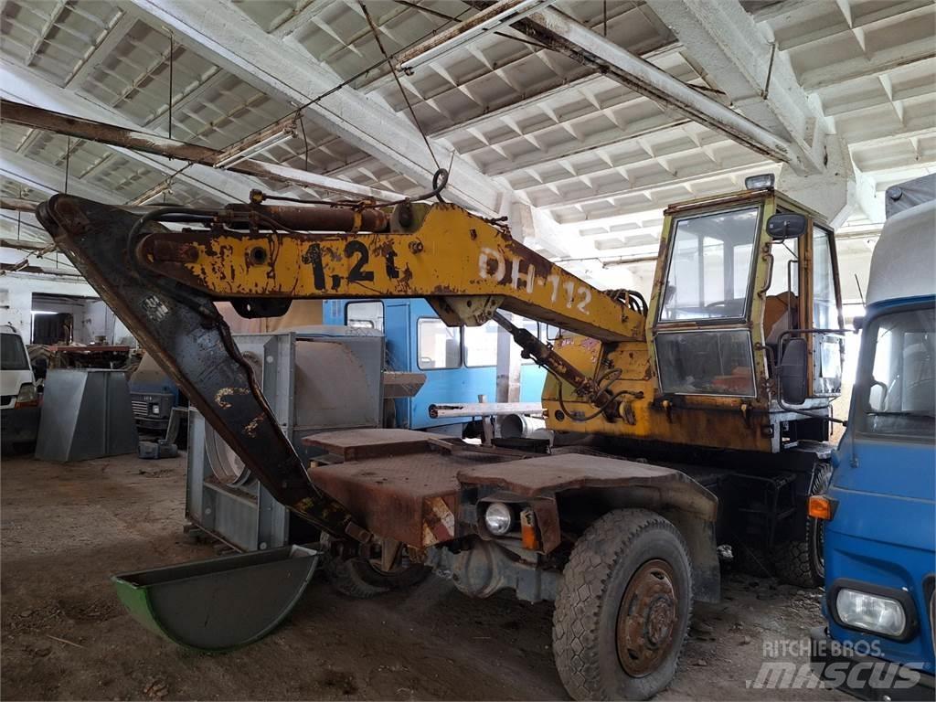 ZTS DH 112 4X4 Statyba - Kita