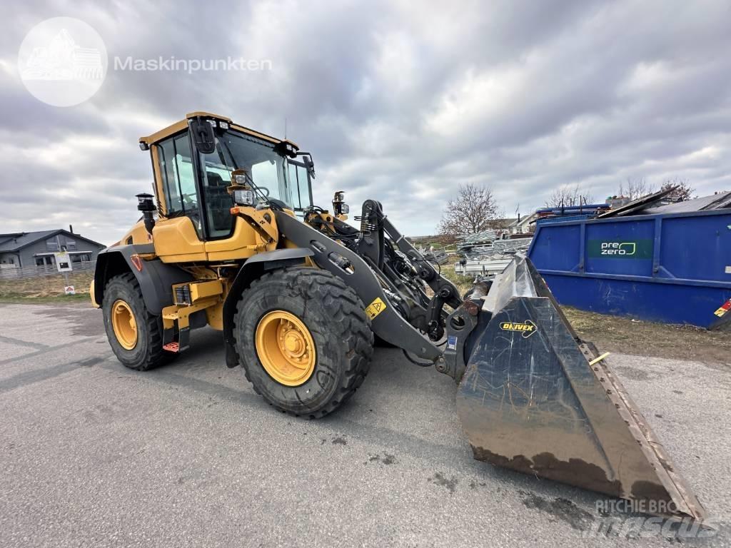 Volvo L 60 H Naudoti ratiniai krautuvai