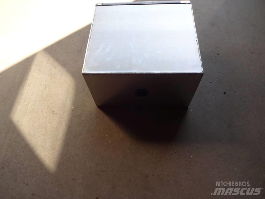  Krima Låda 50x50x30 Transportas - Kita