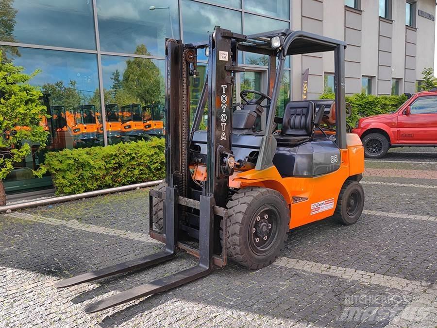 Toyota 7FG35 LPG (dujiniai) krautuvai