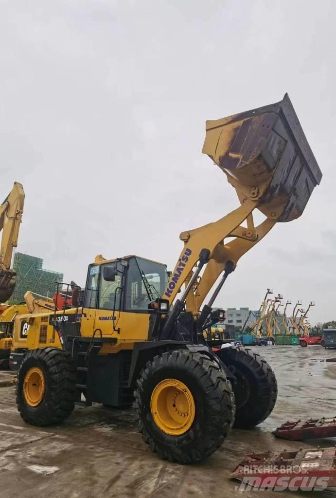 Komatsu WA 380 Naudoti ratiniai krautuvai