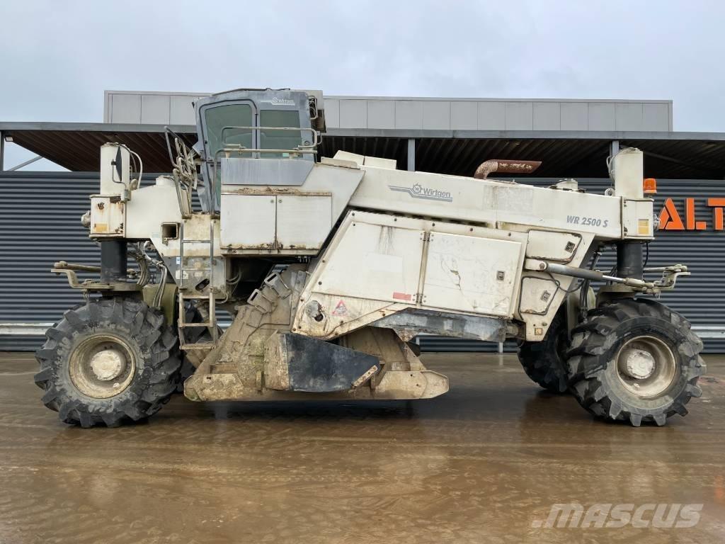 Wirtgen WR 2500S Asfalto perdirbimo technika