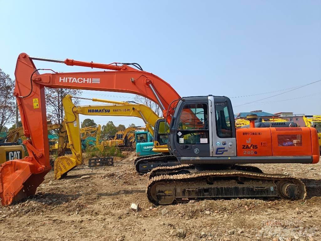Hitachi ZX 240 Vikšriniai ekskavatoriai