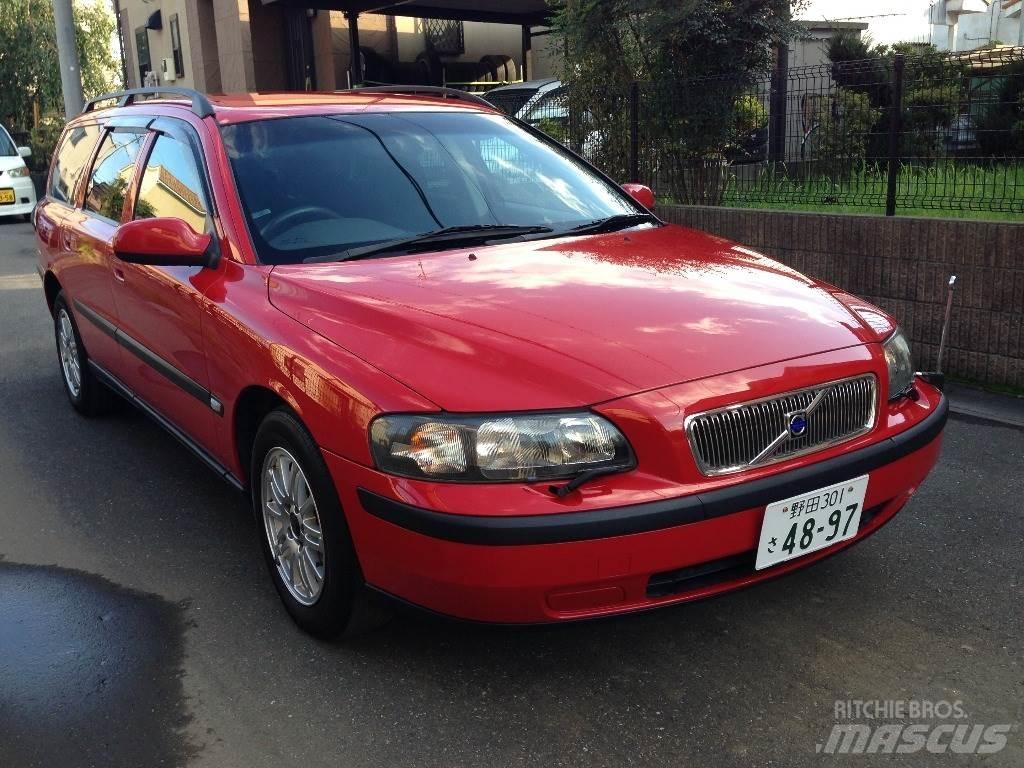 Volvo LA-SB5244W Lengvieji automobiliai