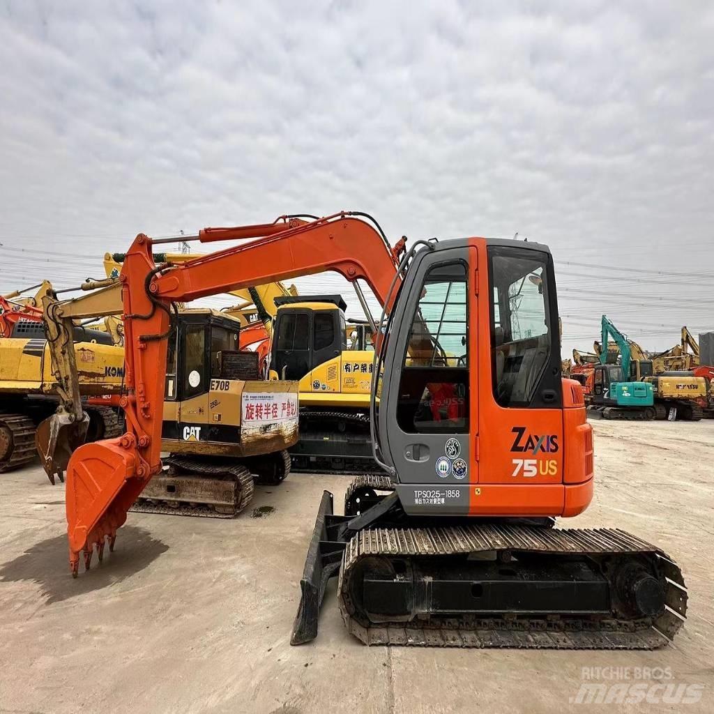 Hitachi ZX 75 US Vidutinės galios ekskavatoriai 7-12 t