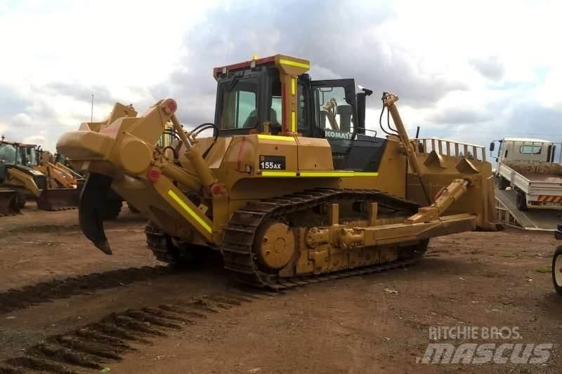 Komatsu D155-5 Vikšriniai buldozeriai