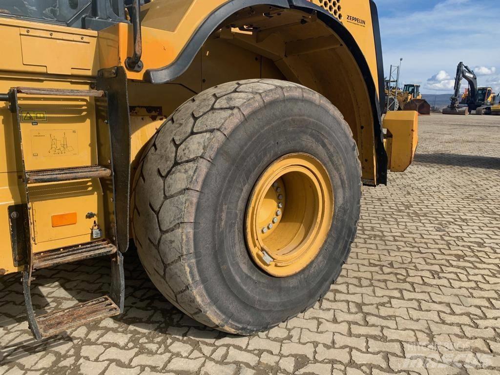 CAT 966K XE Naudoti ratiniai krautuvai
