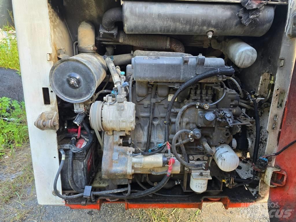 Bobcat S 205 Krautuvai su šoniniu pasukimu