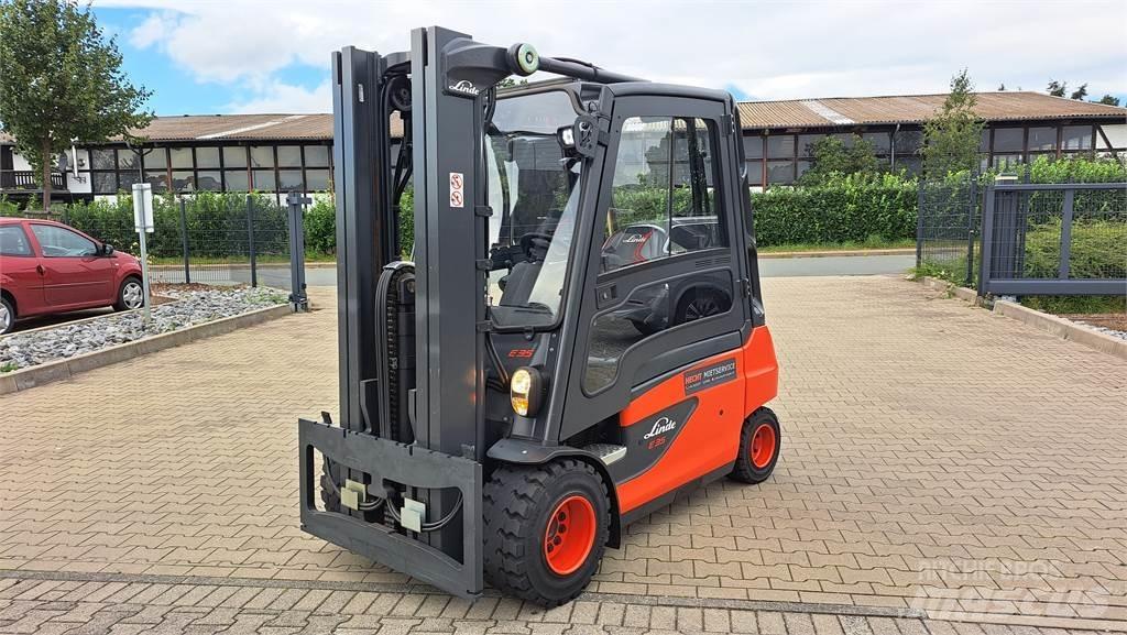 Linde E35L Elektriniai šakiniai krautuvai