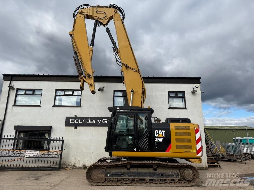 CAT 320 FL Aukštuminiai ekskavatoriai