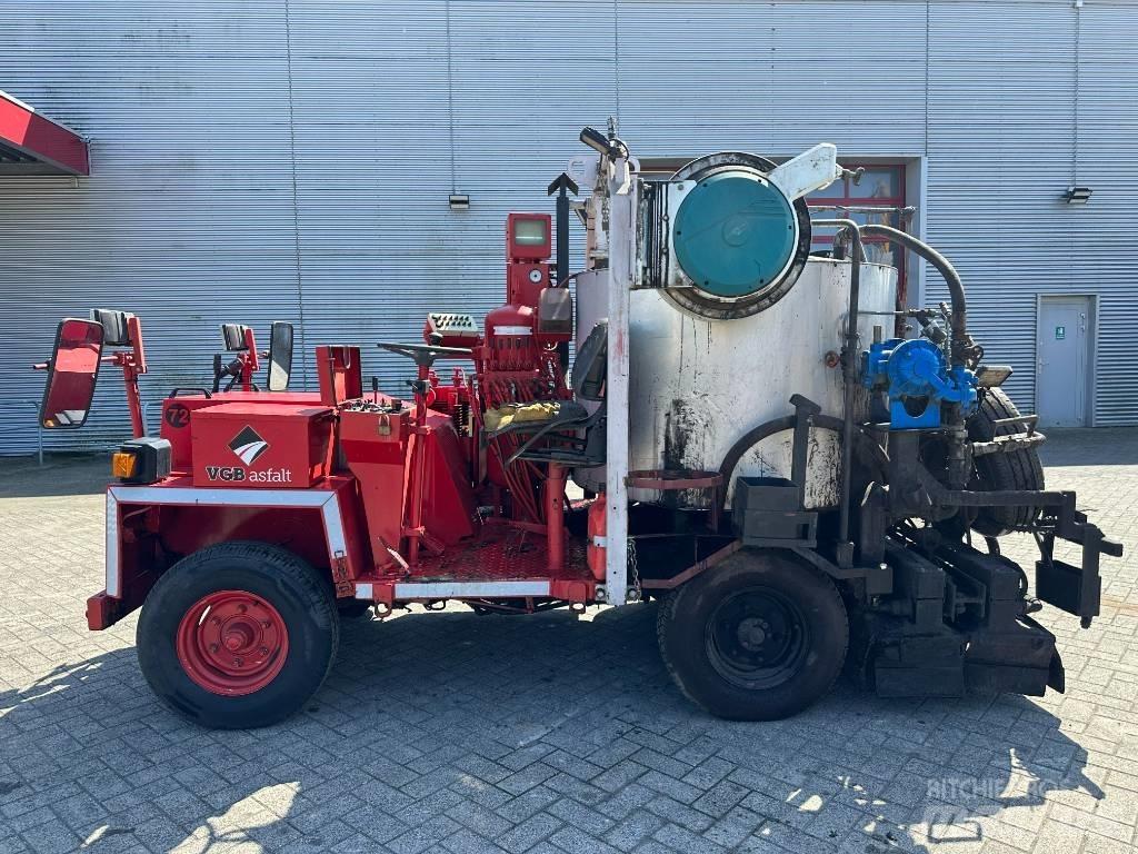 Burtec TSM 1000 L Bituminiai purkštuvai