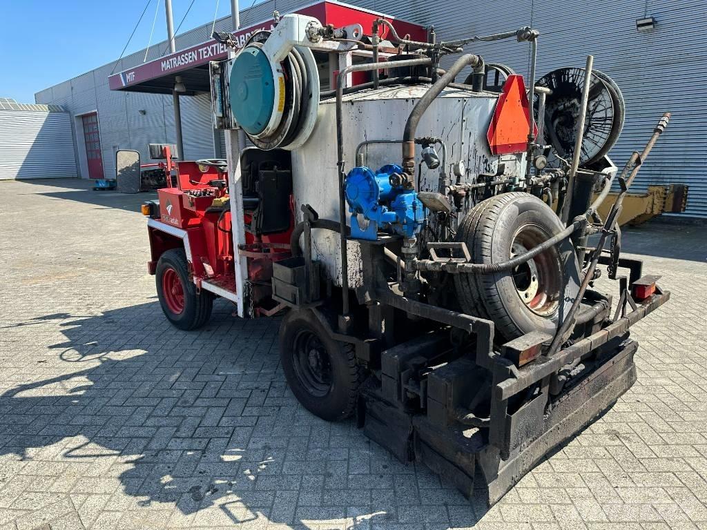 Burtec TSM 1000 L Bituminiai purkštuvai