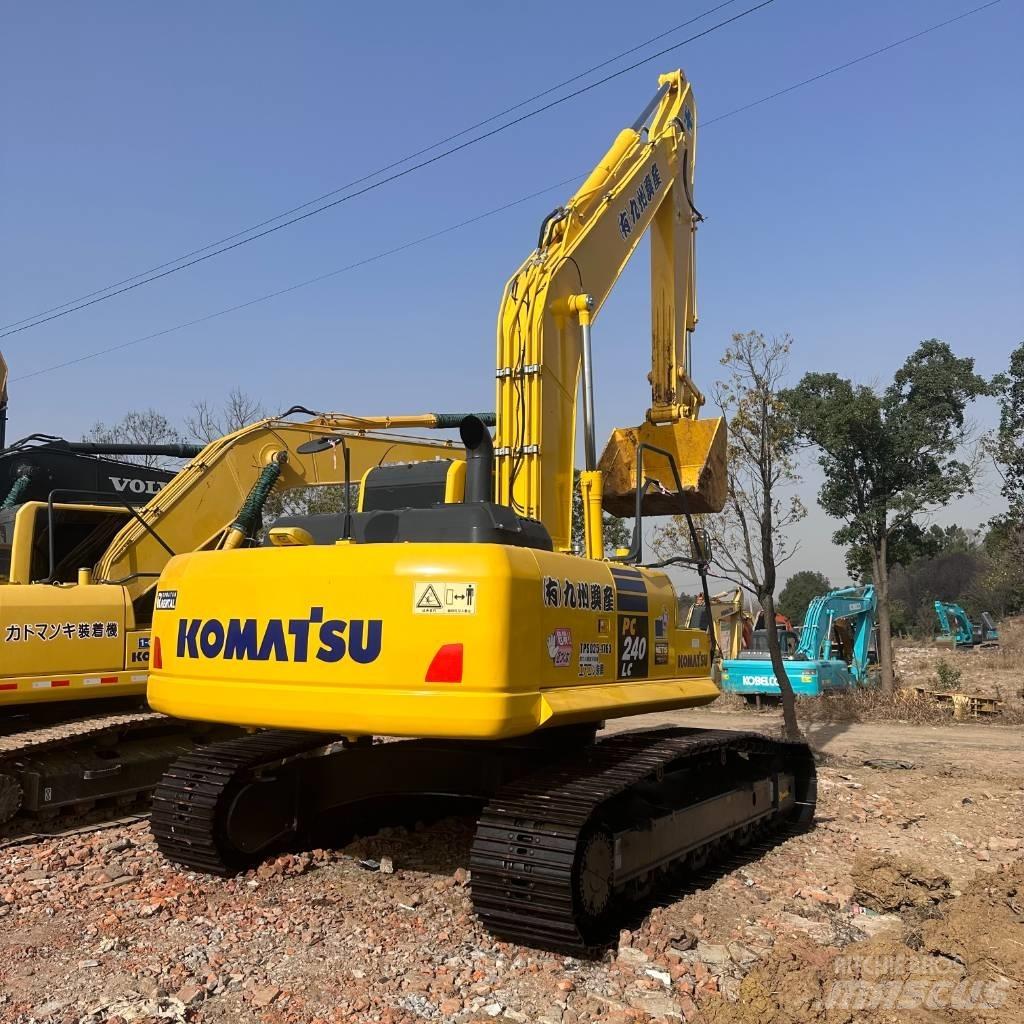 Komatsu PC 240 Vikšriniai ekskavatoriai