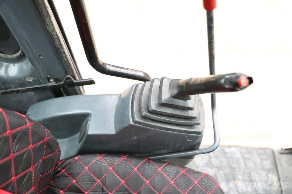 Kobelco SK 140 Vikšriniai ekskavatoriai