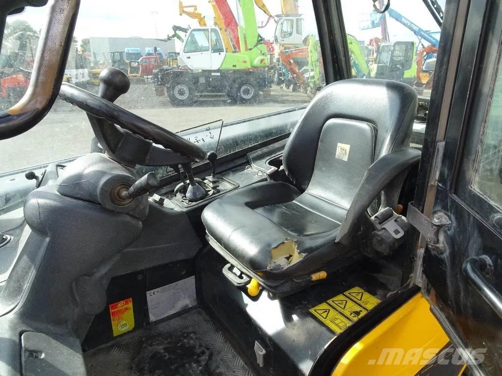 JCB TLT30 Teleskopiniai krautuvai
