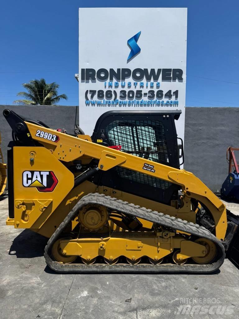 CAT 299D3 Krautuvai su šoniniu pasukimu