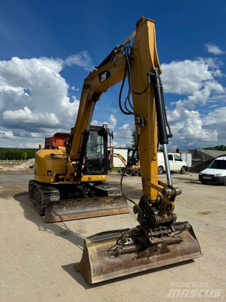 CAT 308 D Vidutinės galios ekskavatoriai 7-12 t