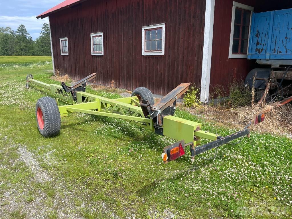 CLAAS Lexion 460 Derliaus nuėmimo kombainai