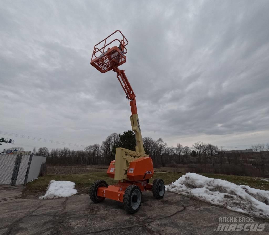 JLG 340 AJ Alkūniniai keltuvai