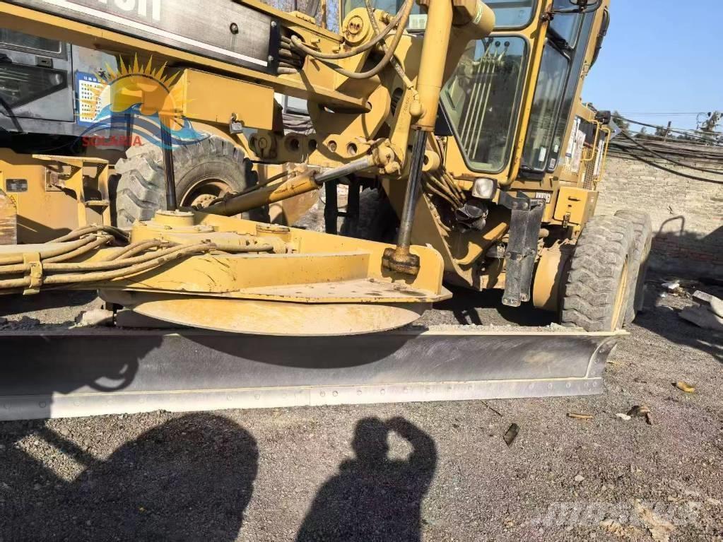 CAT 140 H Greideriai