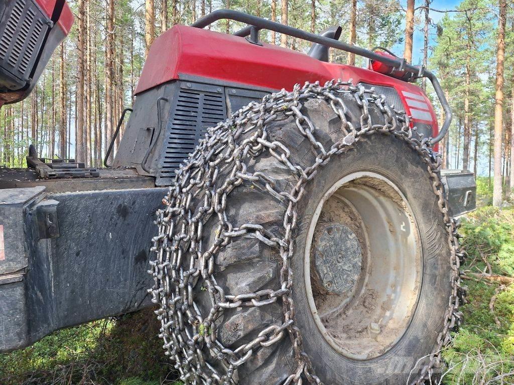 Komatsu 951 Miško technika (Harvesteriai)