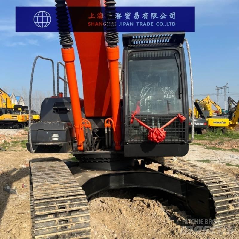 Hitachi ZX 240 Vikšriniai ekskavatoriai