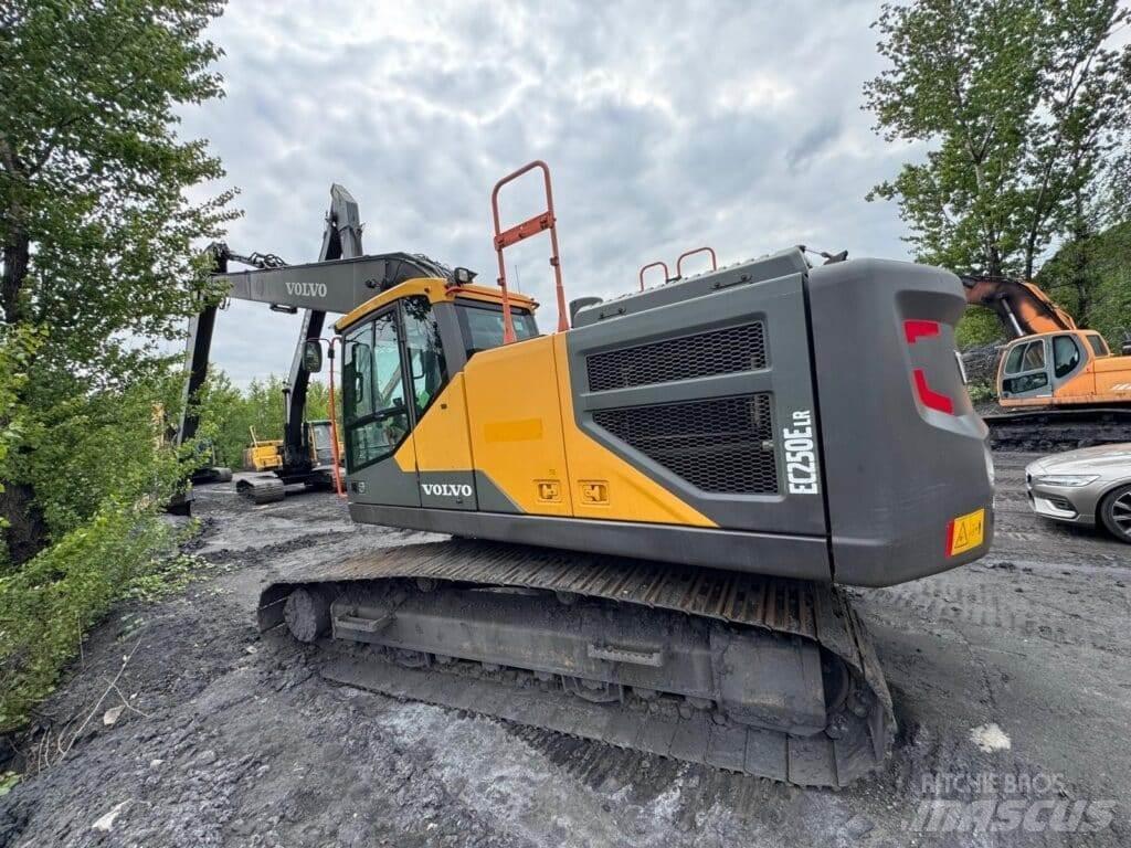 Volvo EC250ELR Vikšriniai ekskavatoriai