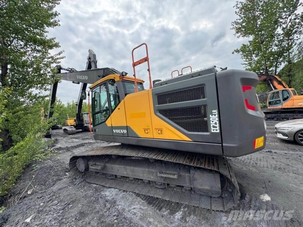 Volvo EC250ELR Vikšriniai ekskavatoriai