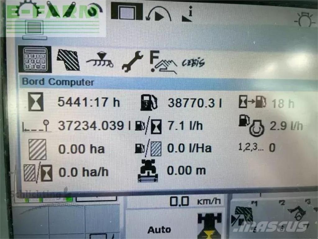 CLAAS arion 550 Traktoriai