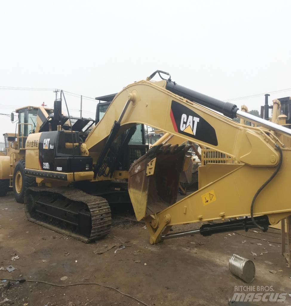 CAT 320 DL Vikšriniai ekskavatoriai