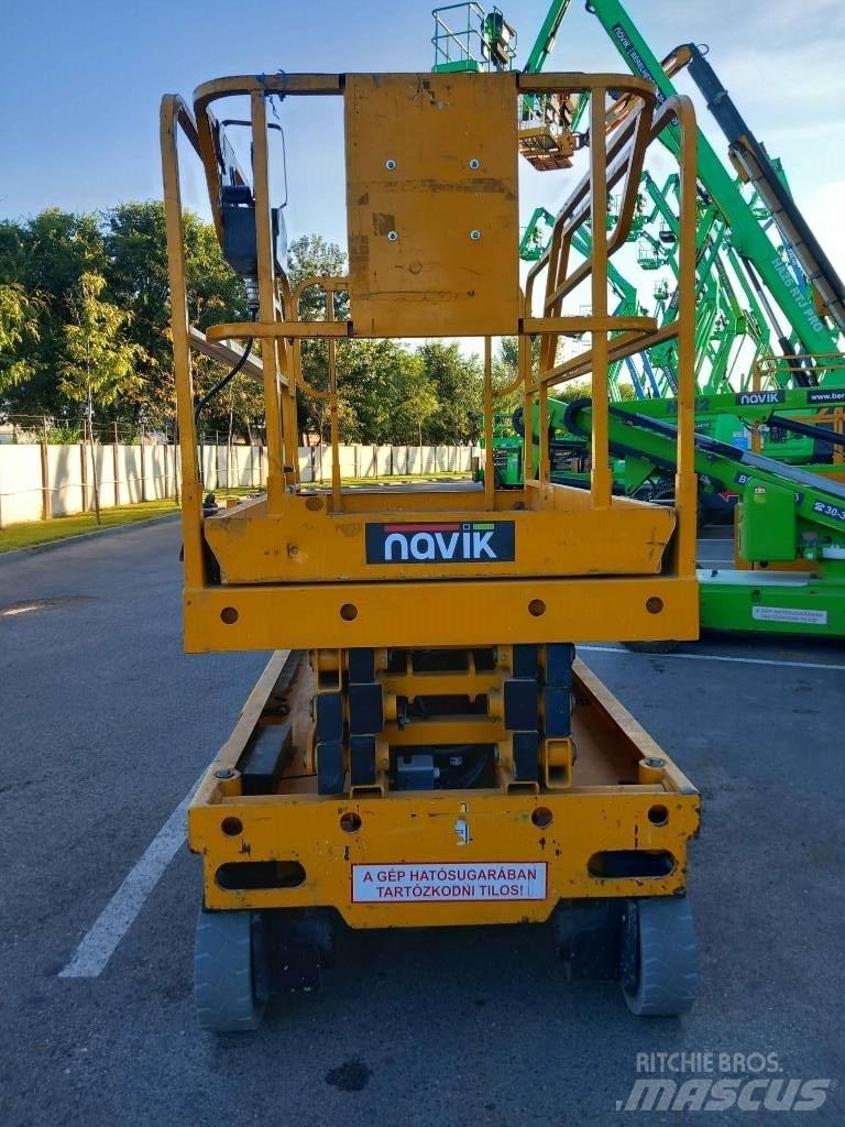 Haulotte Compact 10 Žirkliniai keltuvai